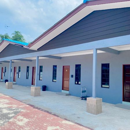 Sasuka Chalet Pantai Pandak Kuala Terengganu Eksteriør billede