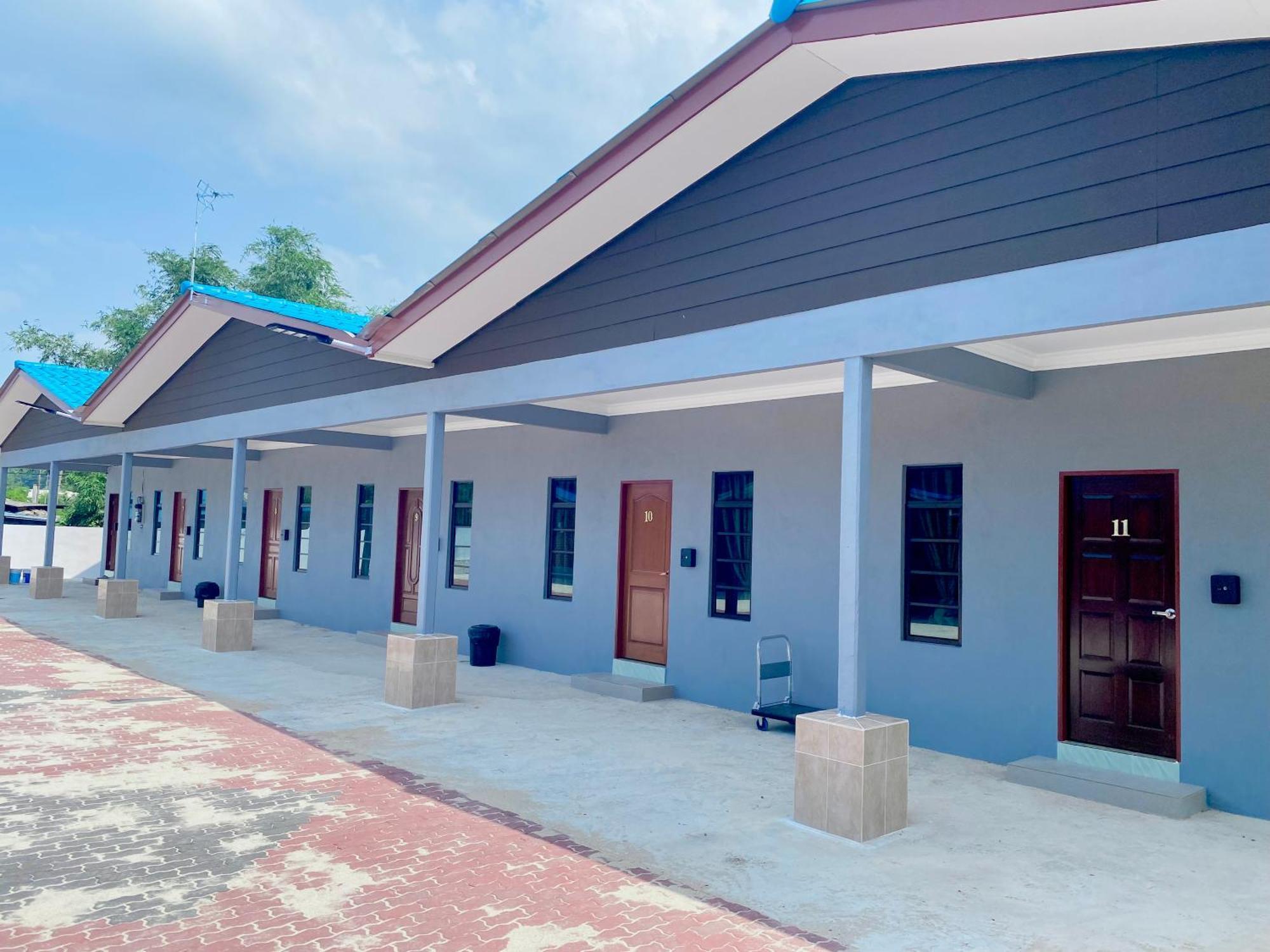 Sasuka Chalet Pantai Pandak Kuala Terengganu Eksteriør billede