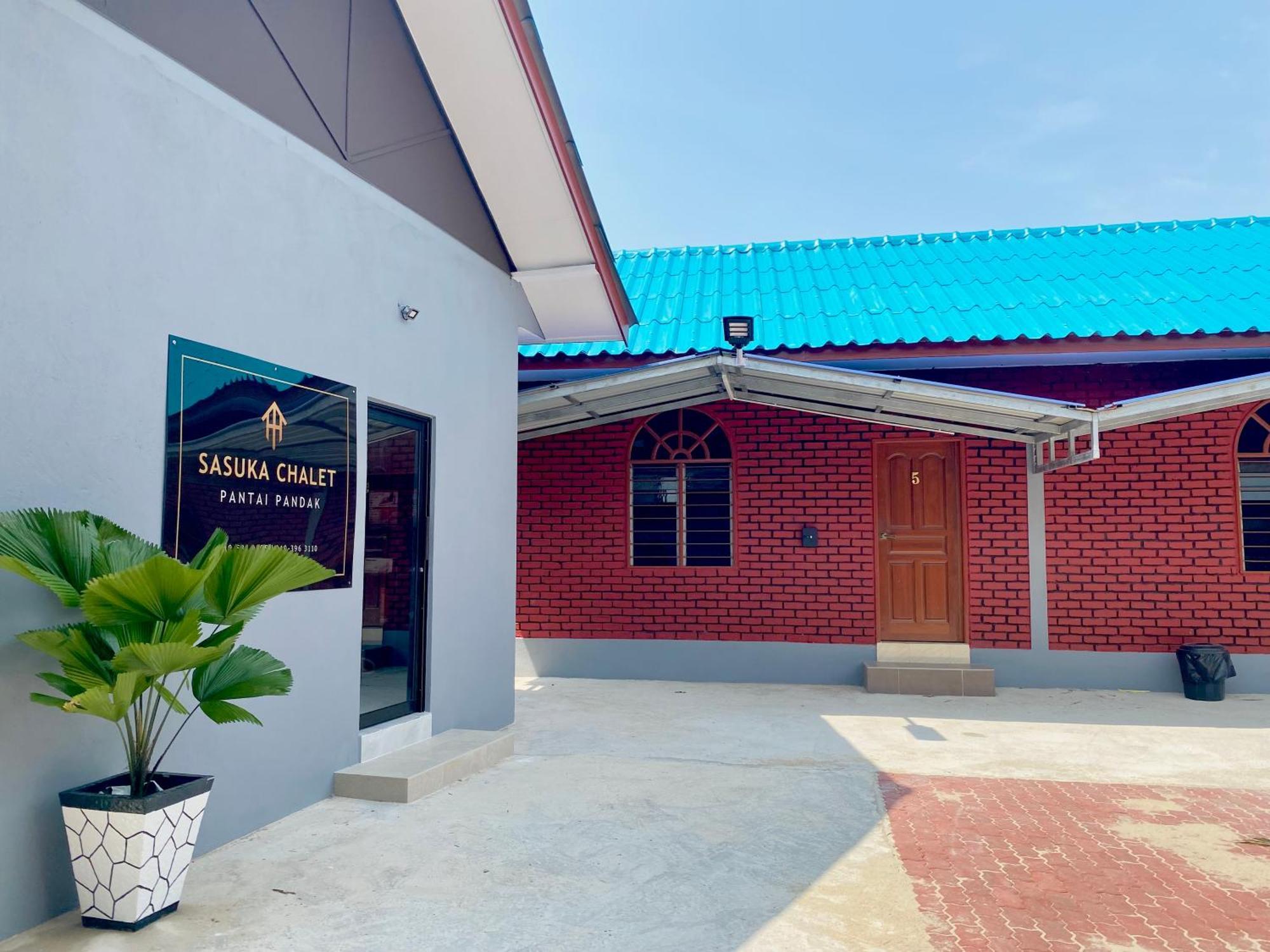Sasuka Chalet Pantai Pandak Kuala Terengganu Eksteriør billede